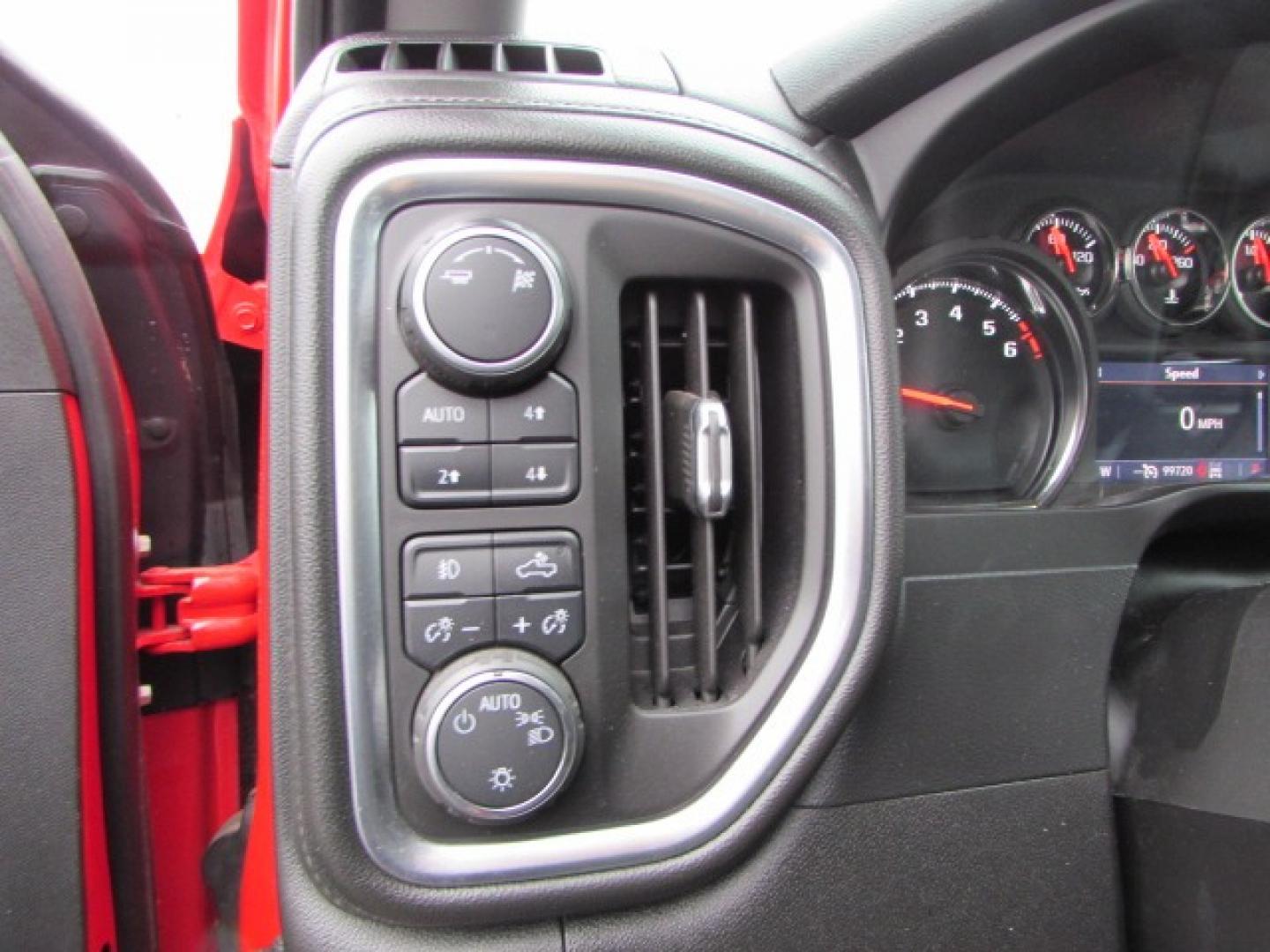 2019 Red Hot /Jet black Chevrolet Silverado 1500 RST (1GCUYEED2KZ) with an 5.3 Ecotec3 V8 engine, 8 speed automatic transmission, located at 4562 State Avenue, Billings, MT, 59101, (406) 896-9833, 45.769516, -108.526772 - 2019 Chevrolet Silverado 1500 RST Crew Cab 4WD - One owner! 5.3L Ecotec3 V8 engine - 8 speed automatic transmission - RST - True North Edition - 4WD - 99,402 miles - One owner RST package - True North package - Z71 off road package - dual zone climate control - air conditioning - tilt and telesco - Photo#17